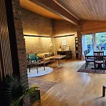 Pensionat Private - 5 In A Luxury Style