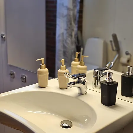 Private - 5 In A Luxury Style Πανσιόν